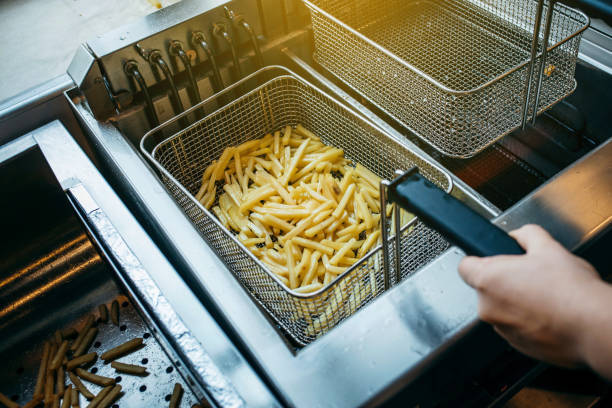 How-To-Cook-Frozen-French-Fries-In An-Air-Fryer